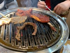 -汉城烤肉·黑金冠(华山路店)