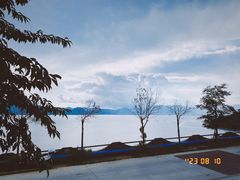 -湖景渔湾