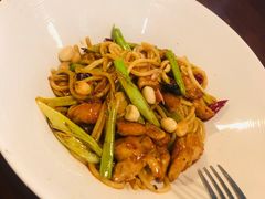 -芭莉与彩虹西餐厅(成都合生汇店)