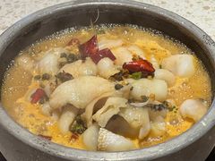 石锅沸腾鱼-Waanjai 晚嘉餐厅(南京商厦店)