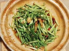 砂锅水芹菜-湘满甲·黄焖甲鱼创始者·湘菜·鲁菜(潘家园店)