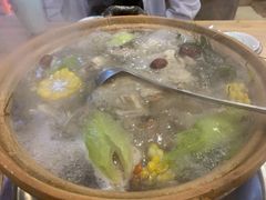 石橄榄炖鸡-洪大厨鸡煲(福田店)