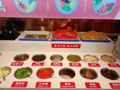 自助调料区-东镇老火锅(长春路首店)
