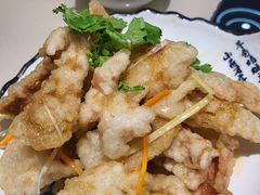-老码头黑皮肘子锅包肉(赣水路店)