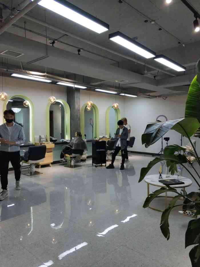 艺境美发沙龙artistic studio(郑东cbd店)