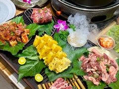 -青瓦餐厅·生鱼片·韩园烤肉(西塔店)