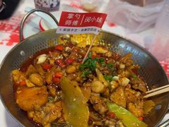 -老闵田螺馆·南昌市井菜·特色小吃(总店)