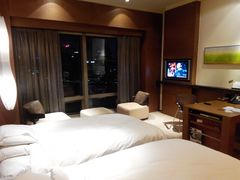 -上海外滩茂悦大酒店
