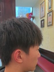 -东方先生国潮男士理发馆
