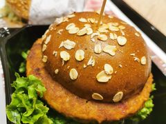 -The Habit Burger Grill 哈比特汉堡(爱琴海店)