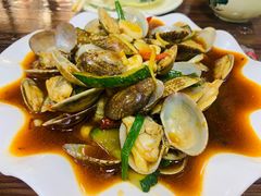 -亚忠小吃店(曾厝垵店)