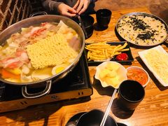-辛明堂洞韩式芝士年糕火锅(万达店)