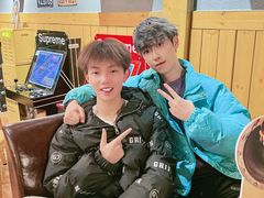 -伯爵·沉浸式超级密室·直营店