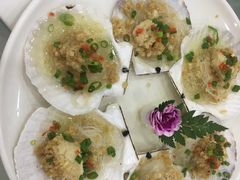 -忆江南酒店(交通大学咸宁路地铁站店)