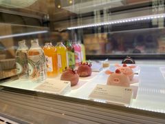 -Fridi Patisserie Cafe