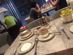 -英皇UA电影城(虹桥天地店)