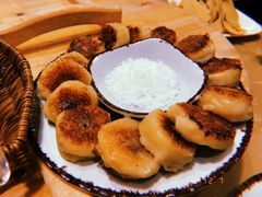 豆包-万里闯关东铁锅炖菜馆(高新旗舰店)