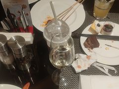 -上海锦江汤臣洲际大酒店柒酒廊