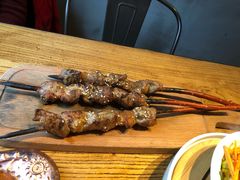 -阿里家·新疆烤肉酒場 by MIG