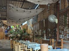 -Jungle Kitchen