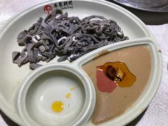-羊家胡同·龙虾烧烤火锅(龙汇路店)