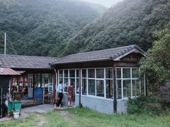 -安吉龙王山峡谷漂流
