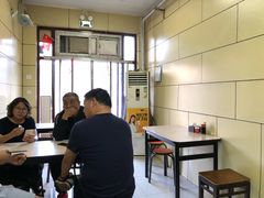 大堂-宝光熏肉鞋底火烧(新街口店)