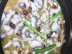 -周渝食惦酸菜鱼(青浦店)