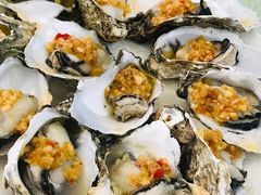 -鹏城人家海鲜酒家·23年老字号(较场尾店)