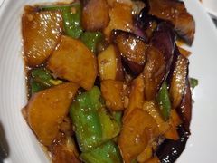 -关东小磨东北菜(漕河泾印象城店)