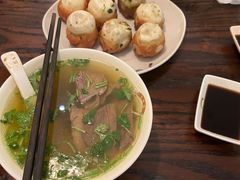 牛肉粉丝汤-哑巴生煎(临顿路店)