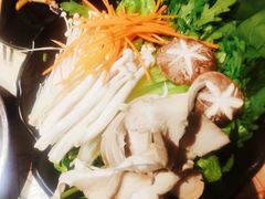 -红钳侠小龙虾·烧烤(中赢康康谷店)