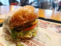 -The Habit Burger Grill 哈比特汉堡(复兴soho店)