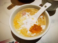 桃胶银耳汤圆-码头见·潮汕菜(领展中心城店)