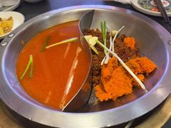 -沸炉重庆老火锅(军事博物馆店)