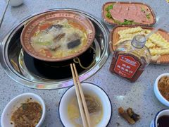 -阿婆情腊排骨火锅(金虹路店)