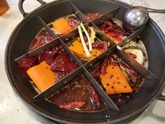 -厂花素芬九宫格火锅(银泰店)