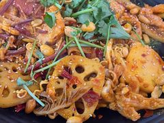 -坛宗剁椒鱼头(河西王府井店)