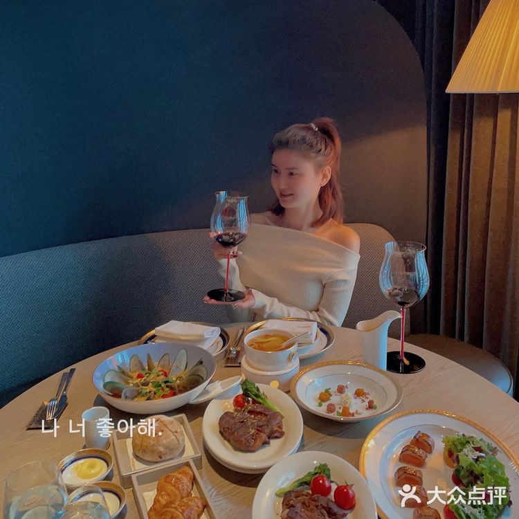 黑珍珠2022|浪漫又精致牛排家🥩黑金餐厅🍴