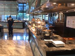 -上海虹桥西郊假日酒店