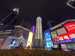 -人民解放纪念碑