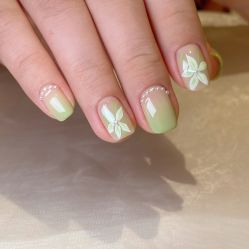 -天生爱美甲