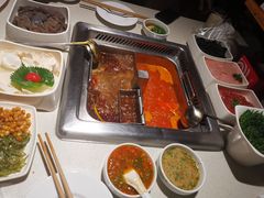 番茄锅底-海底捞火锅鲜切牛肉主题店(长寿路店)