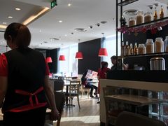 -必胜客(证大大拇指店)