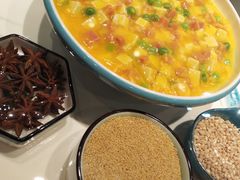 -有红鸡毛店·川菜(建设路店)