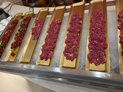 -元一希尔顿酒店·鲜切牛肉火锅禅自助餐厅