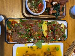 -隔壁老王·家常云南菜(花巷店)