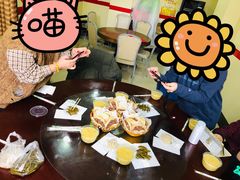 -闫家驴肉老店(华电一校店)