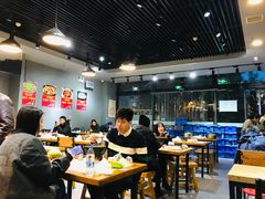 大堂-范贤光鸡公煲(平乐园总店)