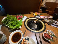 -炼火烤肉店
